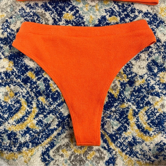 NWOT Ribbed Orange Bikini Set - Picture 3 of 10